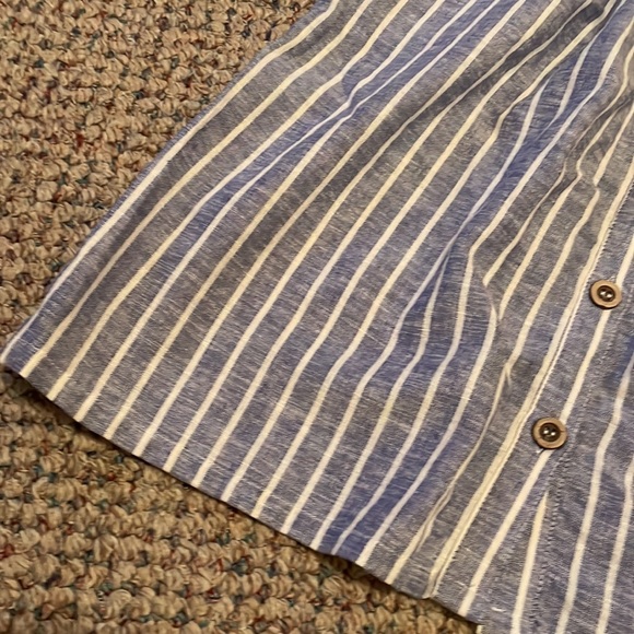 Cute button down dress - Picture 3 of 3